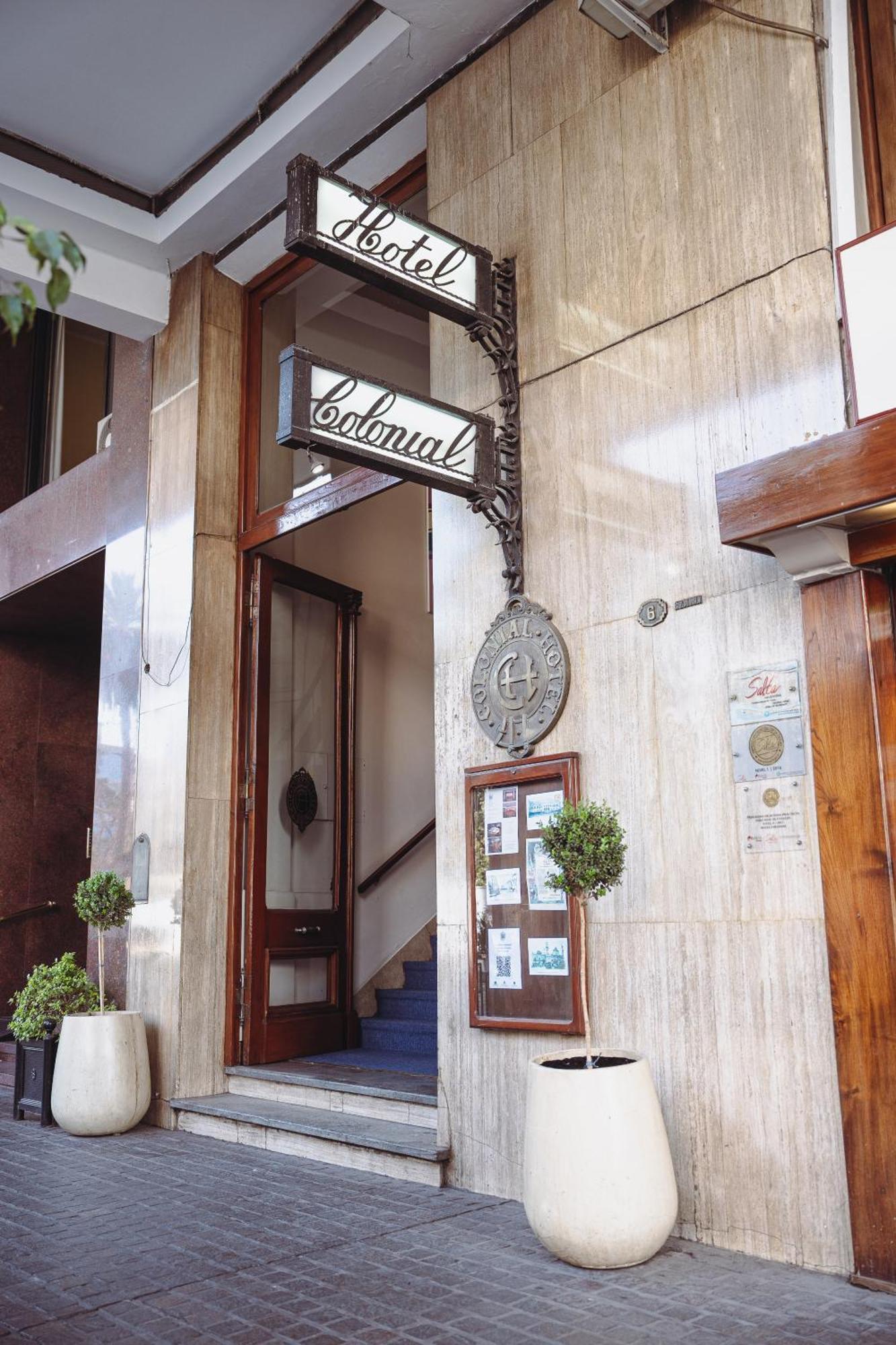 Hotel Colonial Salta Exteriör bild